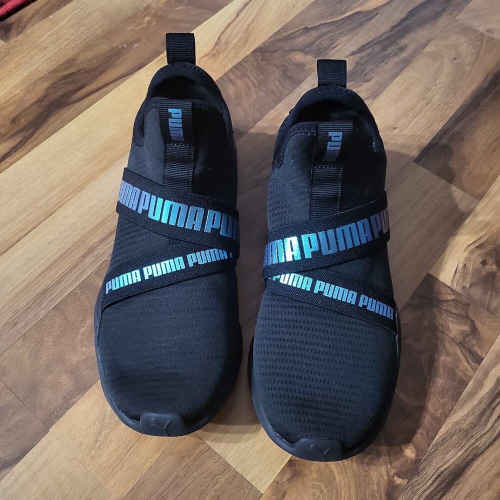 Puma Sneakers